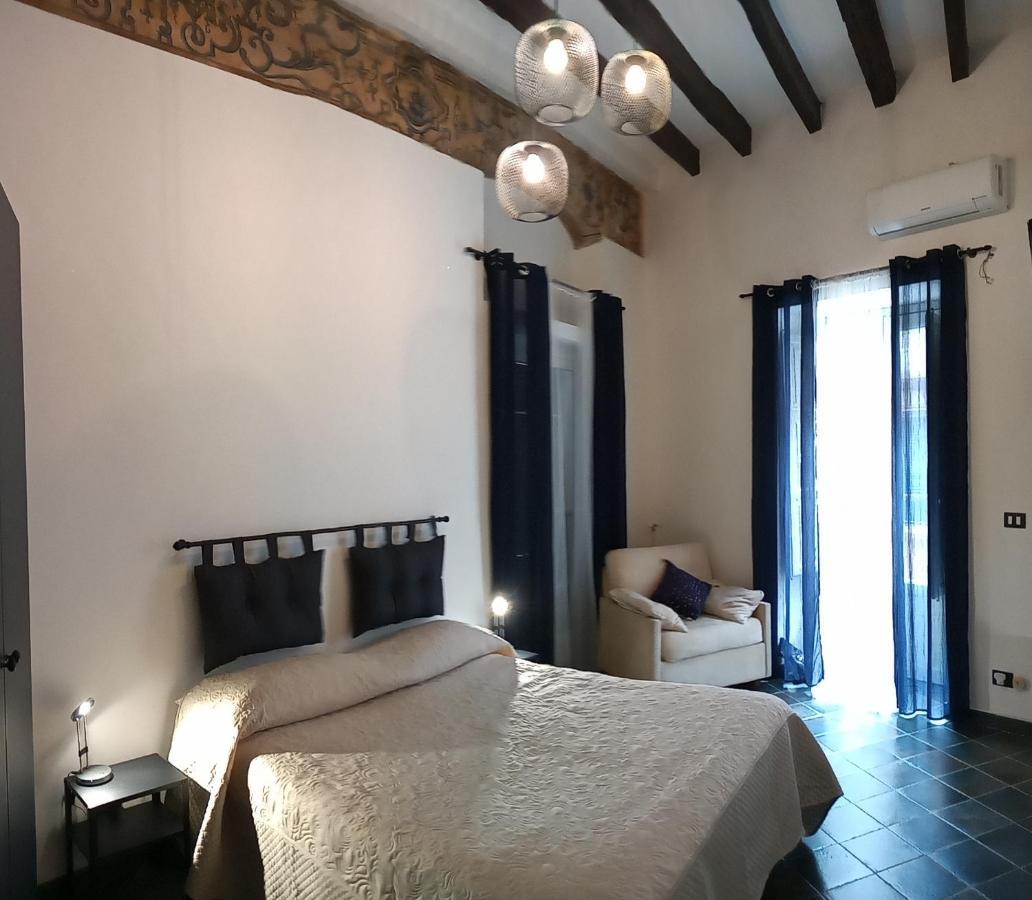 דירות פלרמו Locazione Breve In Pieno Centro "Blue House" מראה חיצוני תמונה