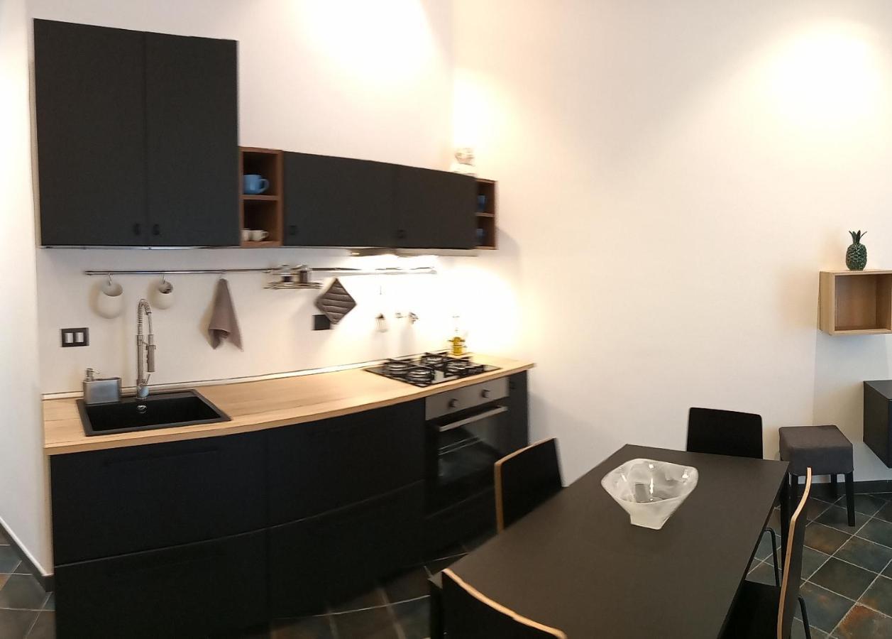 דירות פלרמו Locazione Breve In Pieno Centro "Blue House" מראה חיצוני תמונה