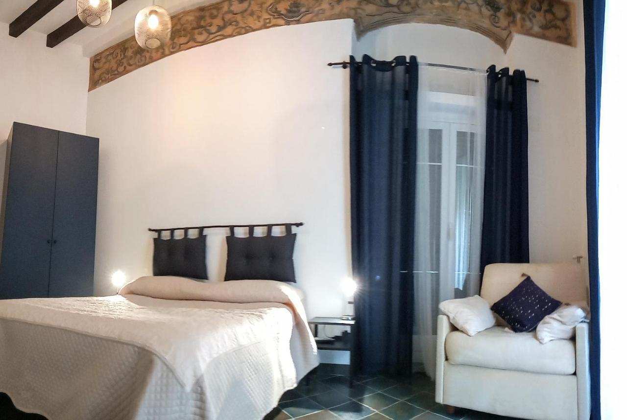 דירות פלרמו Locazione Breve In Pieno Centro "Blue House" מראה חיצוני תמונה